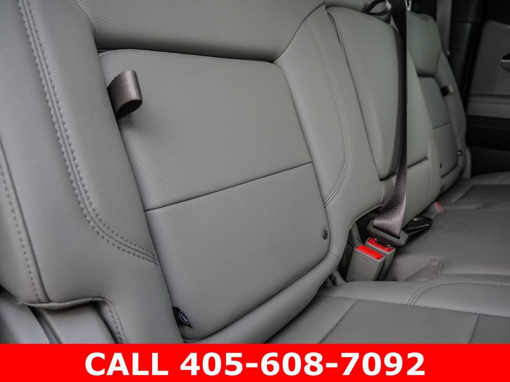 Used 2023 GMC Sierra 1500 SLT w/ SLT Premium Package AWD/4WD image 42
