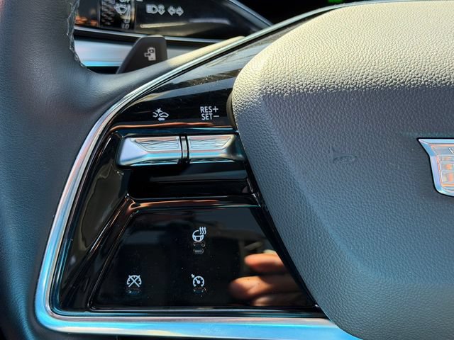 Used 2024 Cadillac Lyriq Sport RWD image 13