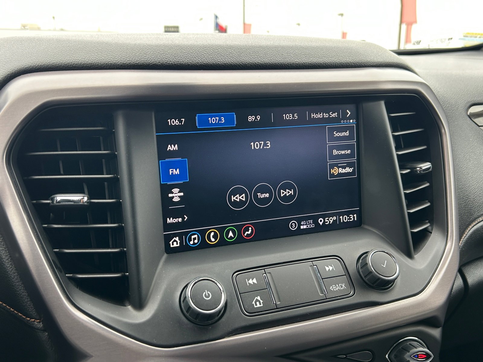 Used 2020 GMC Acadia AT4 image 17