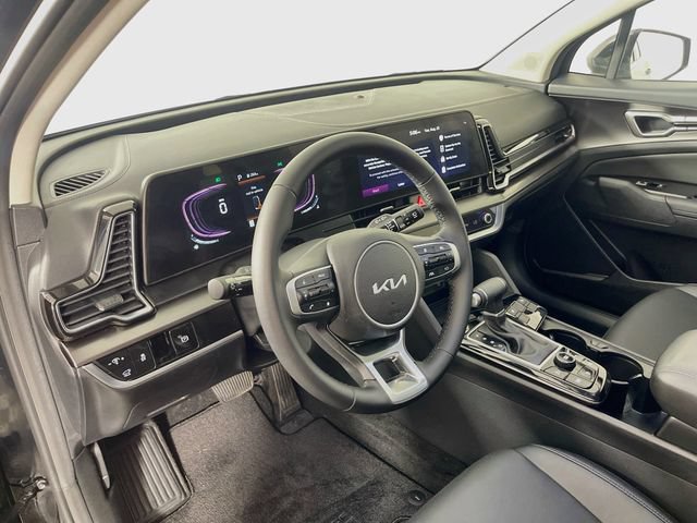 Used 2025 Kia Sportage EX w/ Premium Package FWD image 10