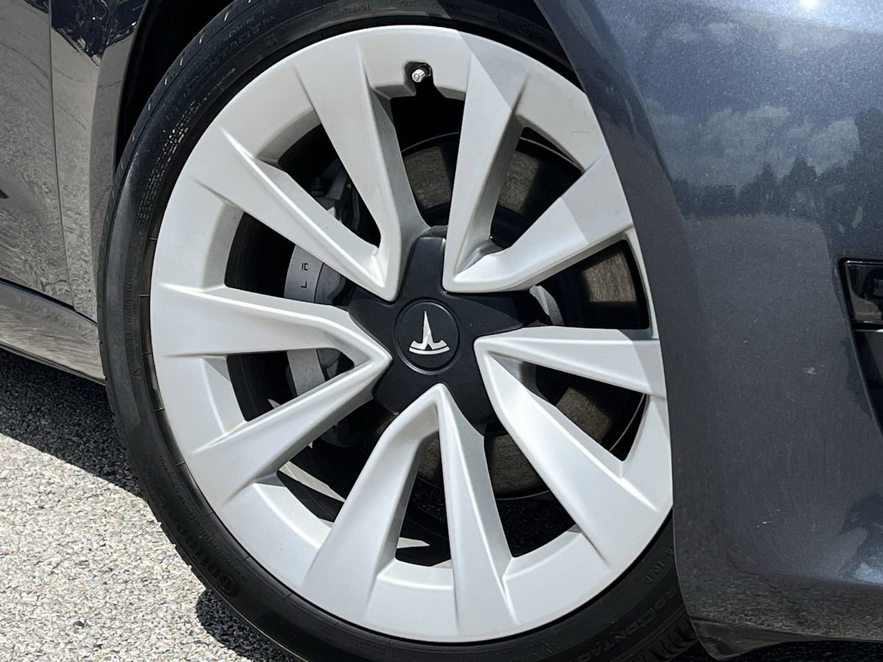 Used 2023 Tesla Model 3 Standard Range RWD image 27