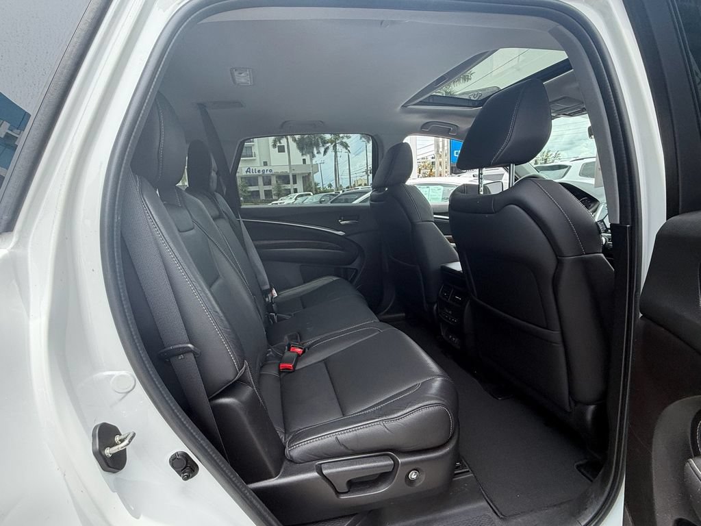 Used 2020 Acura MDX w/ Technology Package FWD image 17