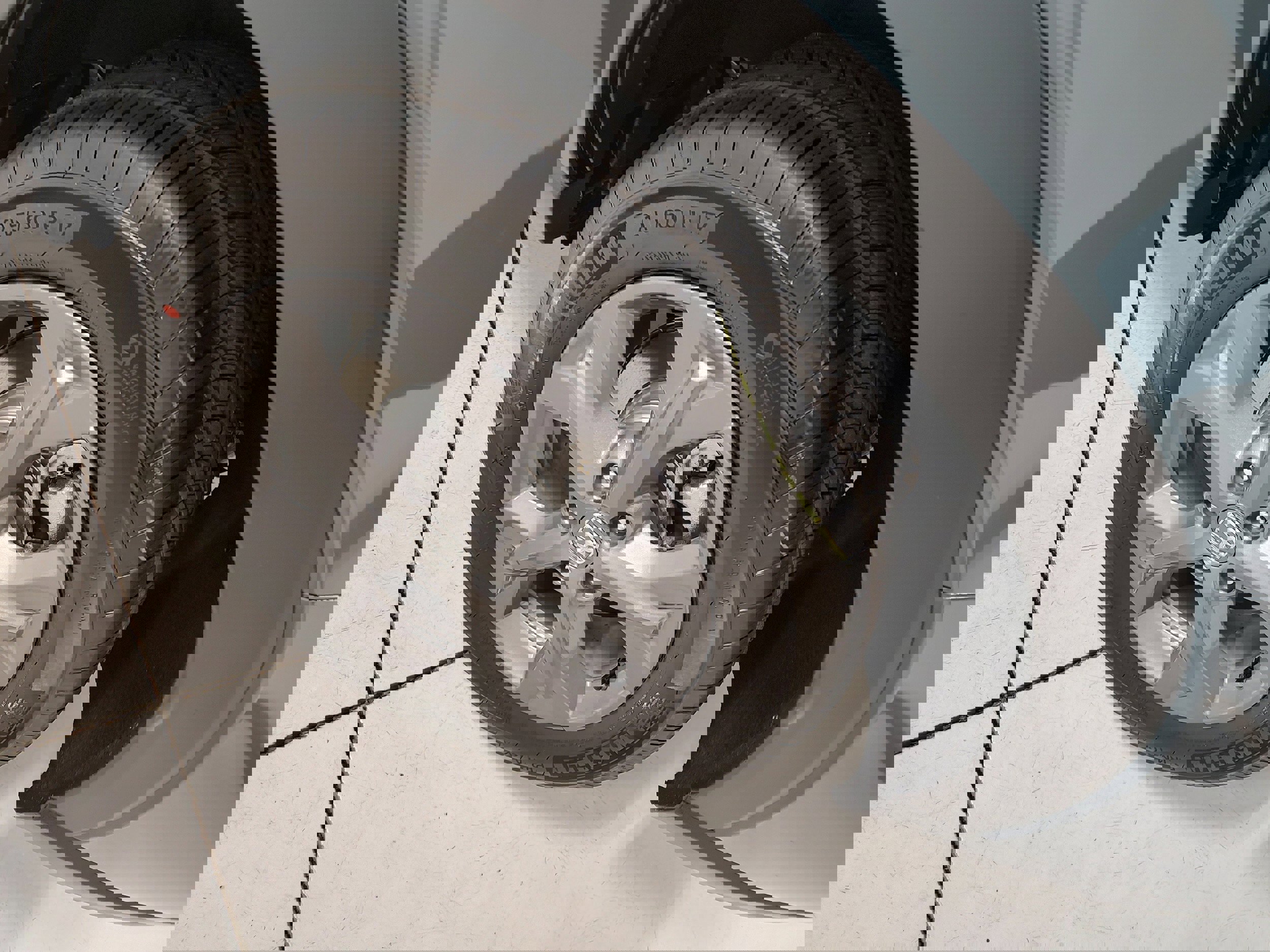 New 2026 Honda HR-V LX image 14