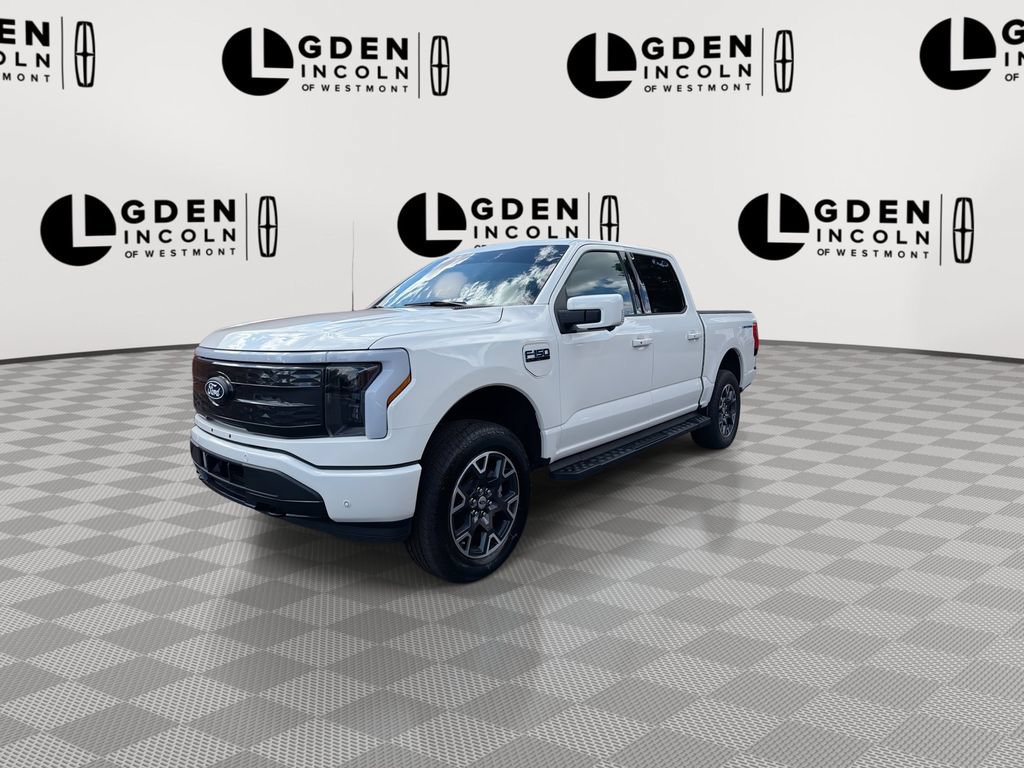 Used 2024 Ford F150 Lightning Platinum AWD/4WD image 4