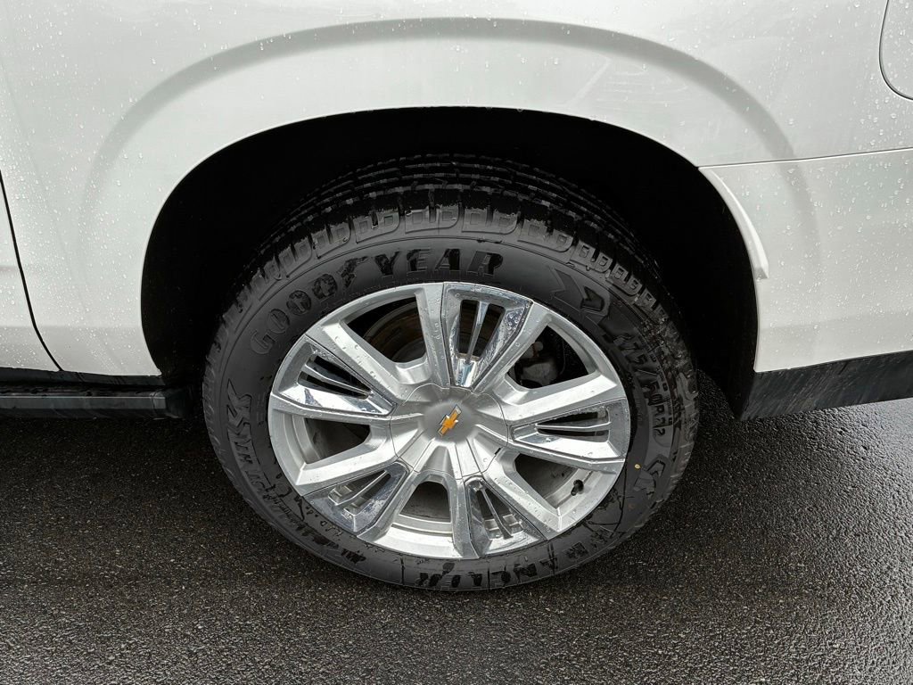 Used 2021 Chevrolet Suburban High Country AWD/4WD image 19