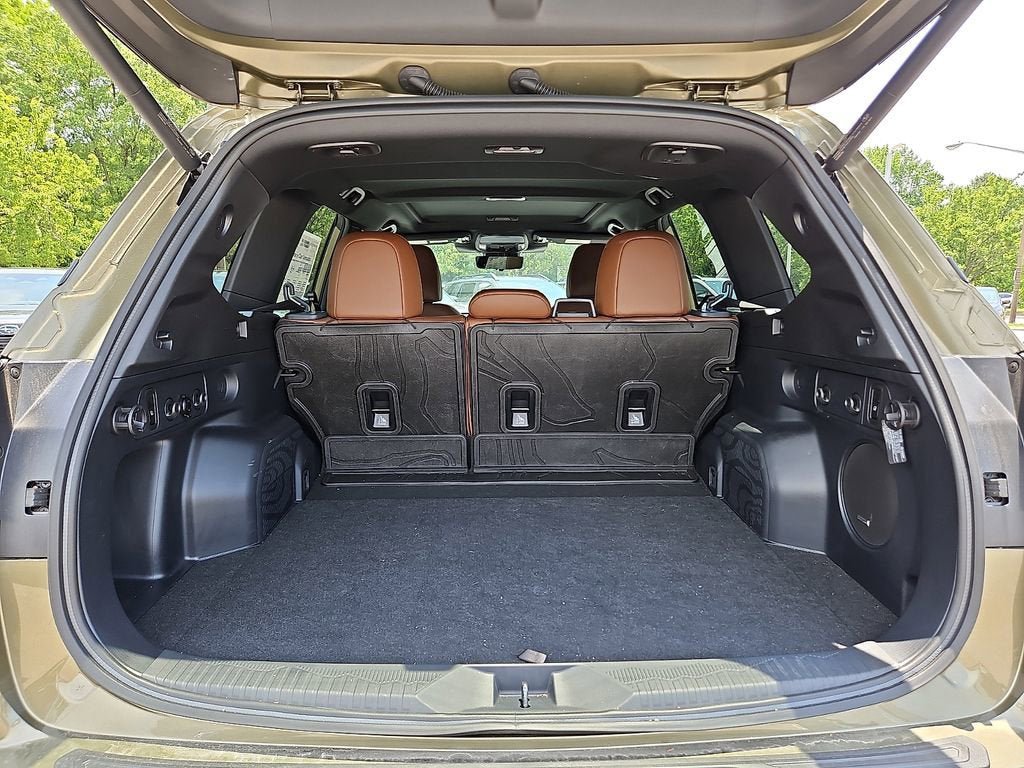 Certified 2026 Subaru Forester Touring AWD/4WD image 30