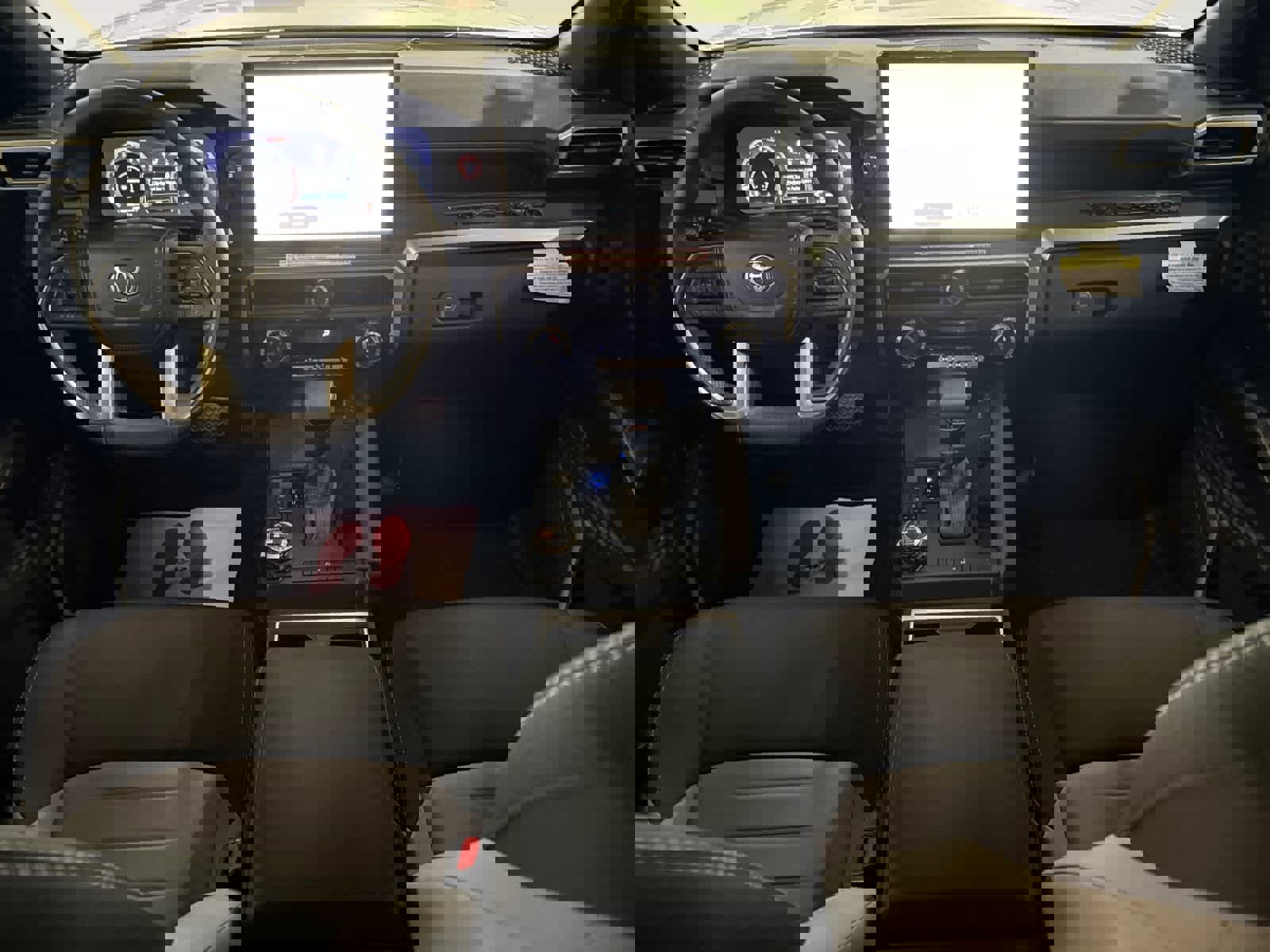 Used 2024 Toyota Tacoma TRD Off-Road image 14