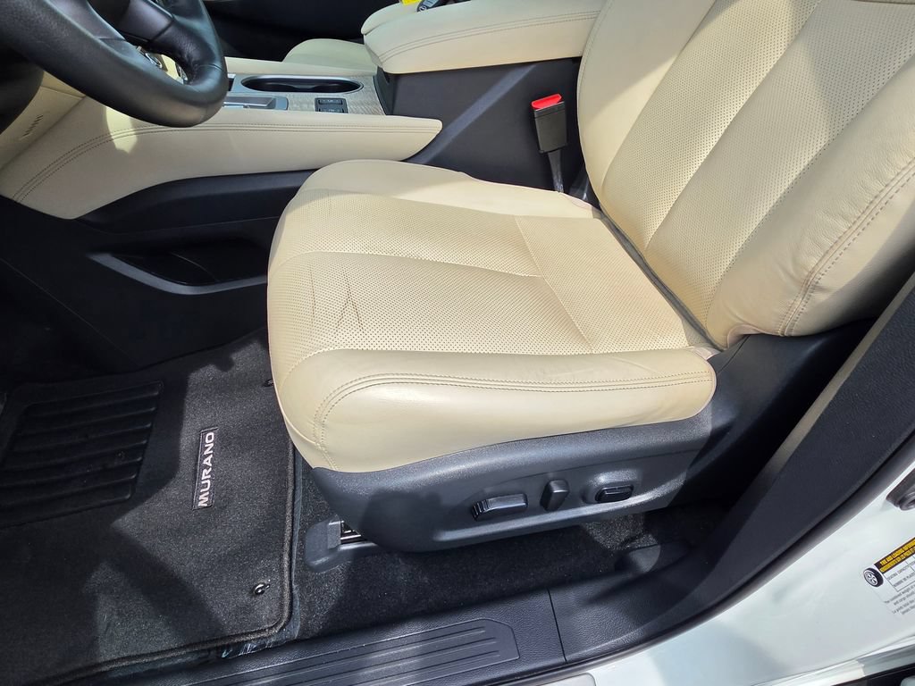 Used 2023 Nissan Murano SL w/ SL Moonroof Package FWD image 17