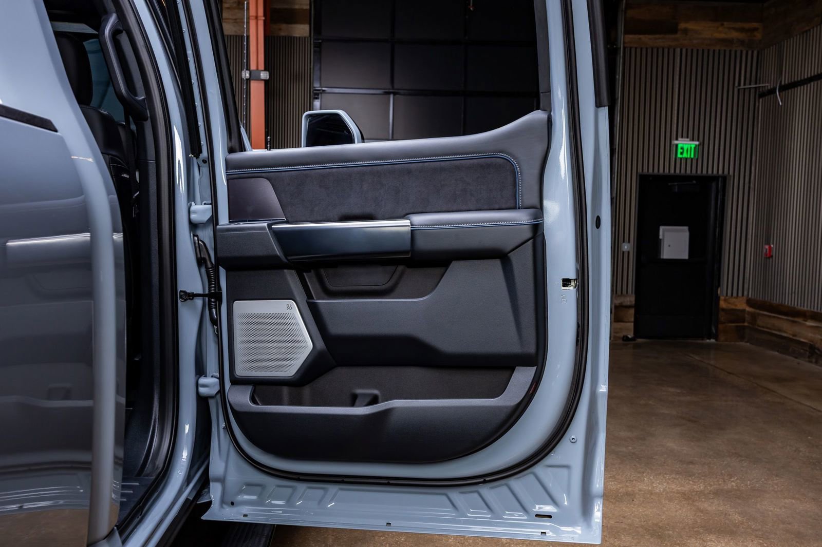 Used 2026 Ford F250 Platinum image 39