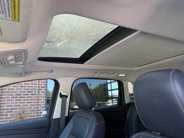 Used 2019 Ford Escape SEL AWD/4WD image 25