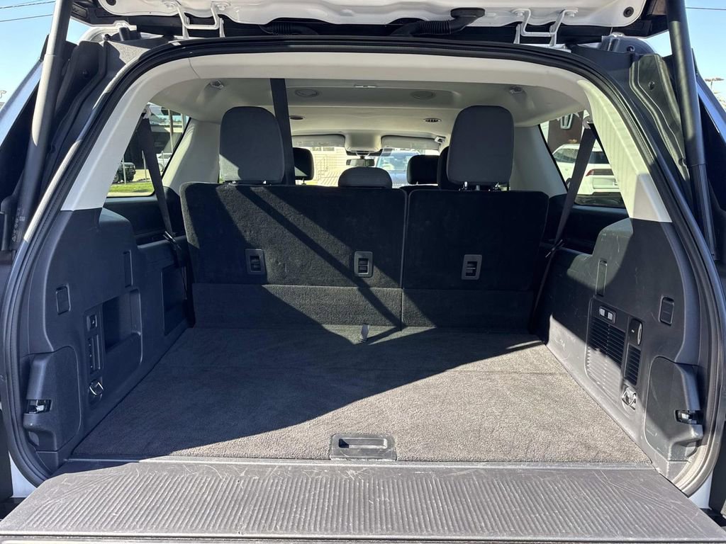 Used 2025 Ford Expedition Max Active image 10