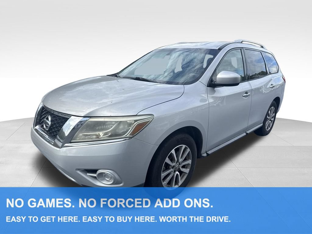 Used 2014 Nissan Pathfinder SV FWD image 1