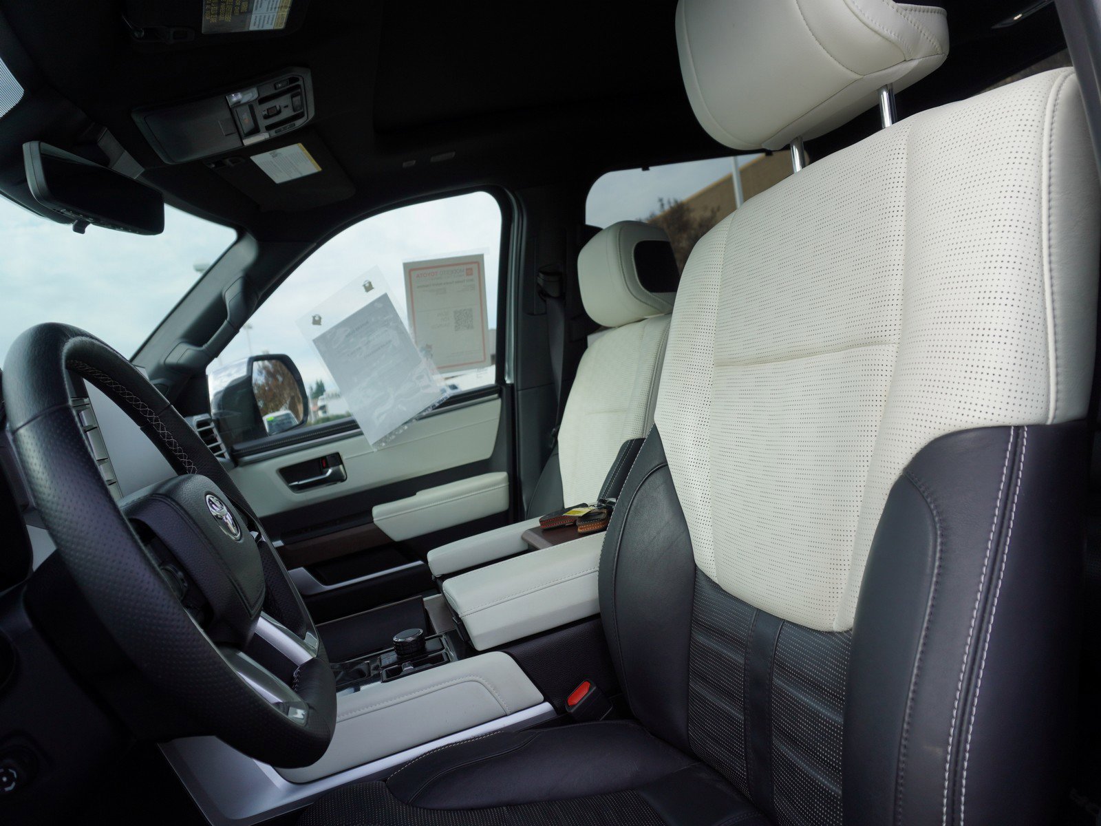 Used 2023 Toyota Tundra Capstone image 30