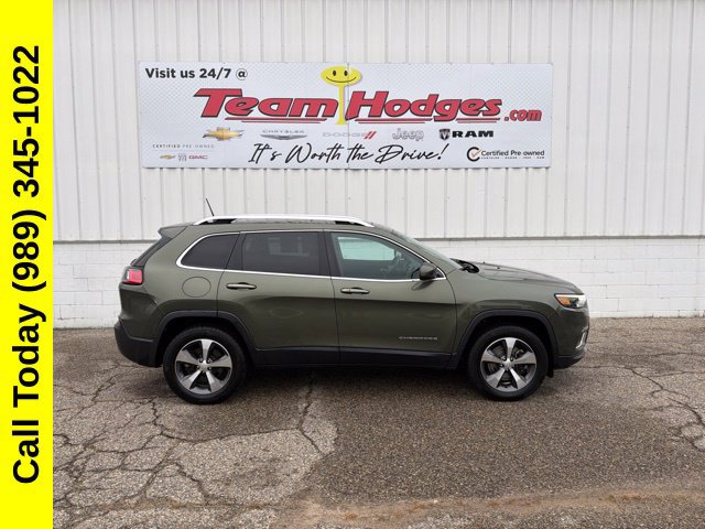 Used 2021 Jeep Cherokee Limited w/ Trailer Tow Group AWD/4WD image 1