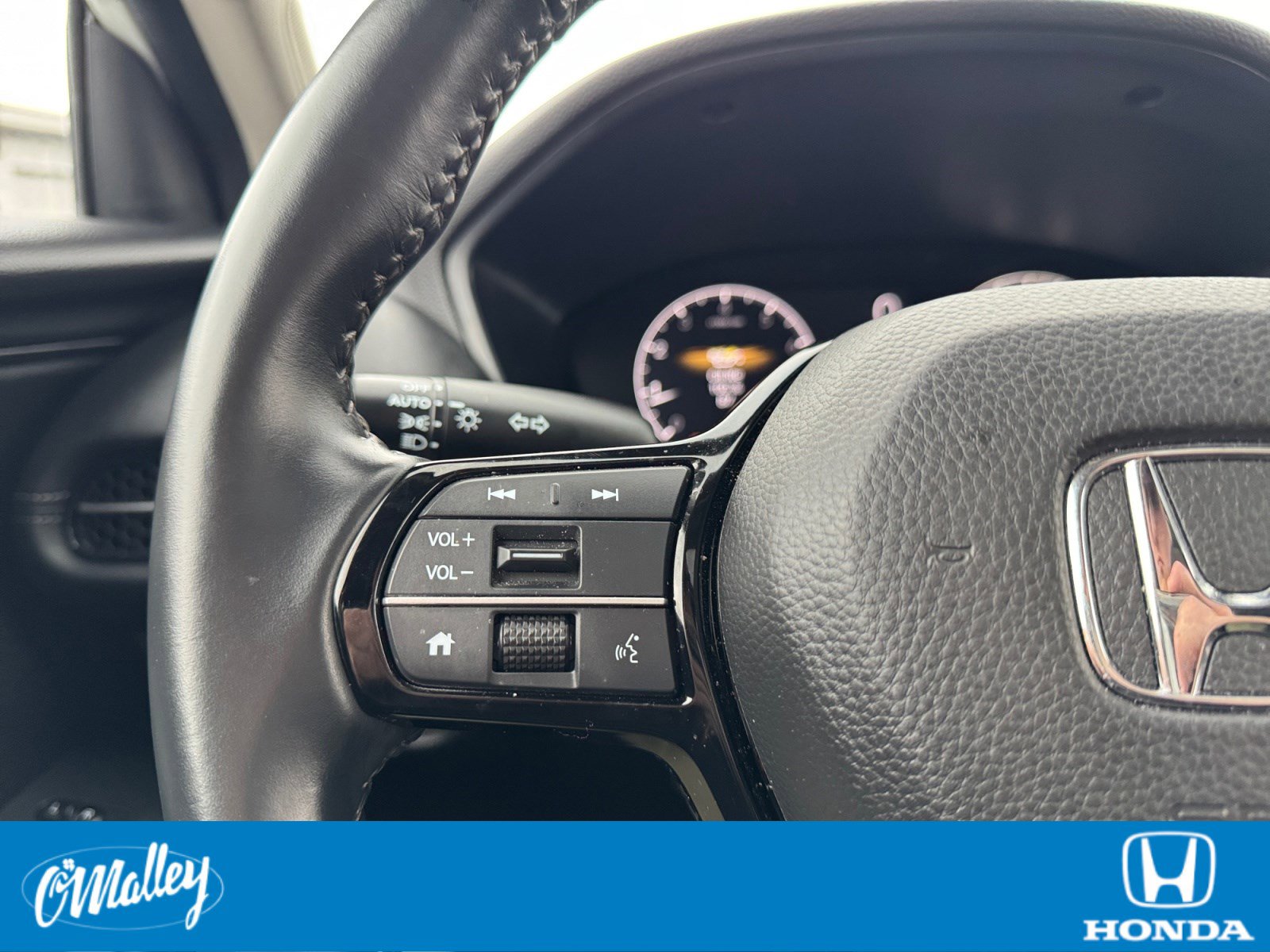 Certified 2023 Honda HR-V EX-L image 16