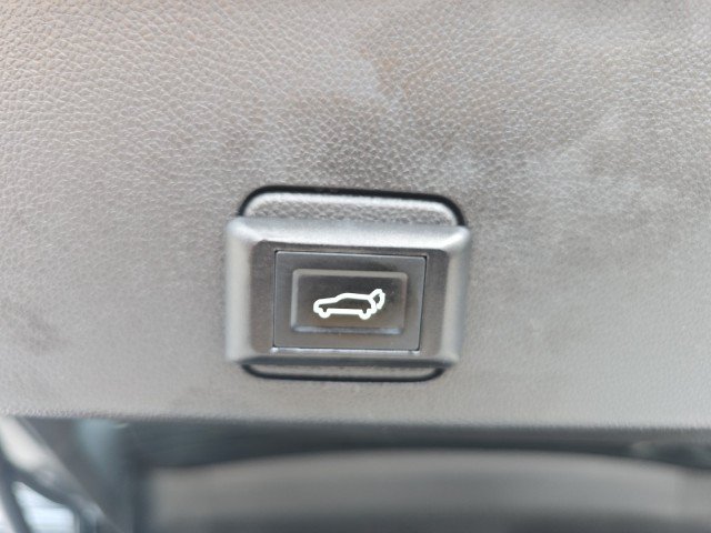 Used 2023 Buick Encore GX Select w/ Safety Package II AWD/4WD image 39