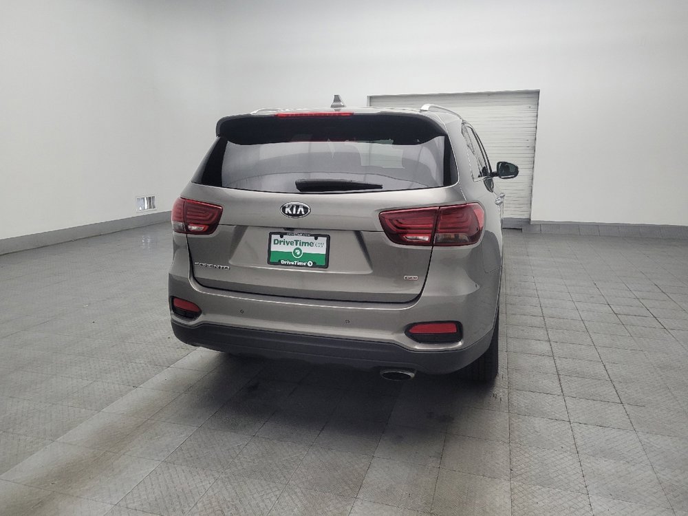 Used 2019 Kia Sorento LX w/ LX Convenience Package image 7