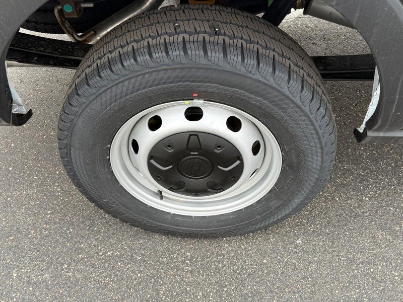 New 2025 Ford Transit 150 148 Medium Roof image 5