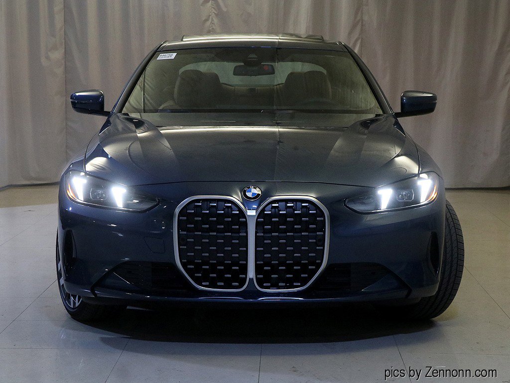 Used 2025 BMW 430i xDrive Coupe w/ Premium Package image 5