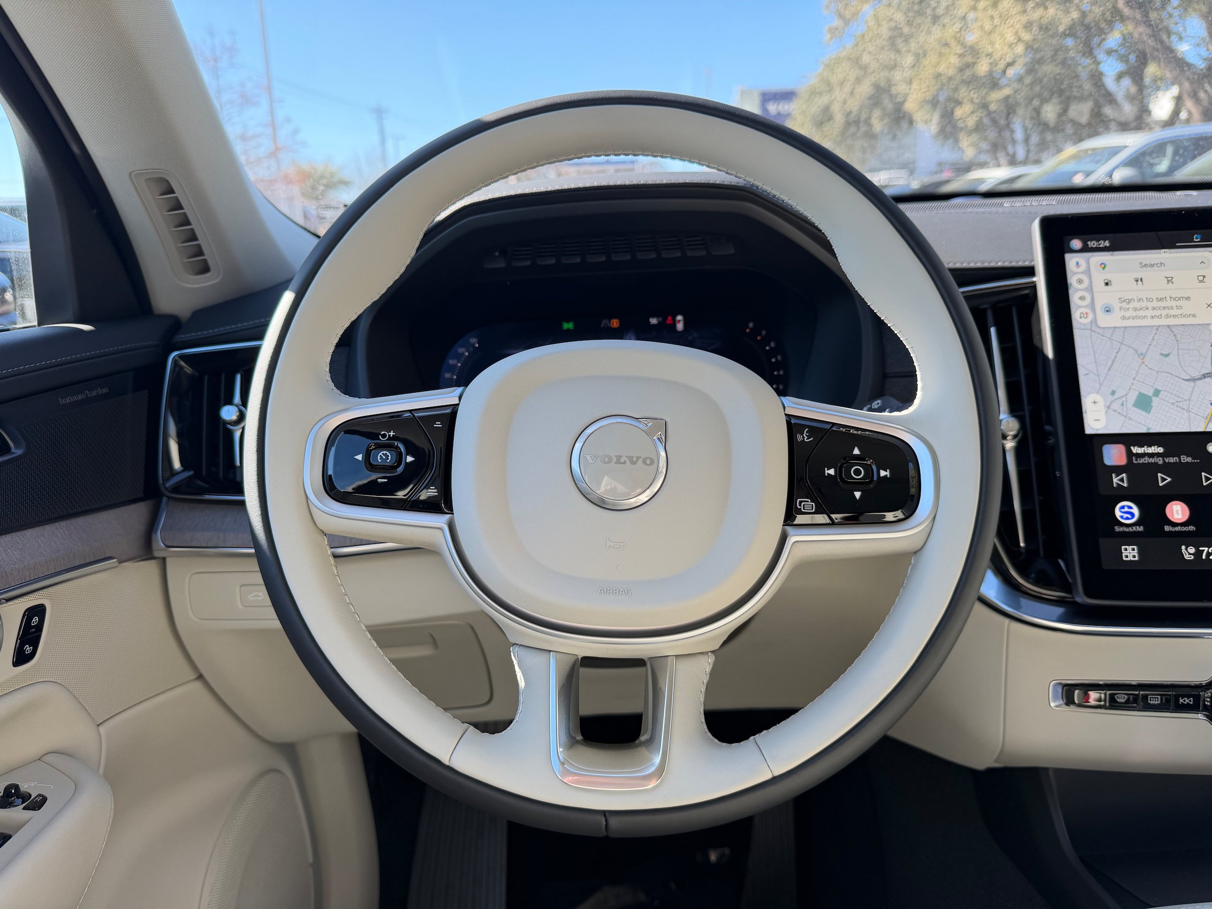 New 2026 Volvo XC90 B6 Ultra w/ Protection Package AWD/4WD image 15