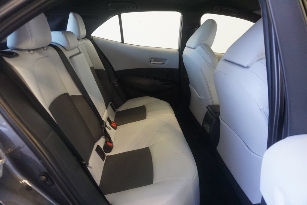 Certified 2025 Toyota Corolla XSE FWD image 23