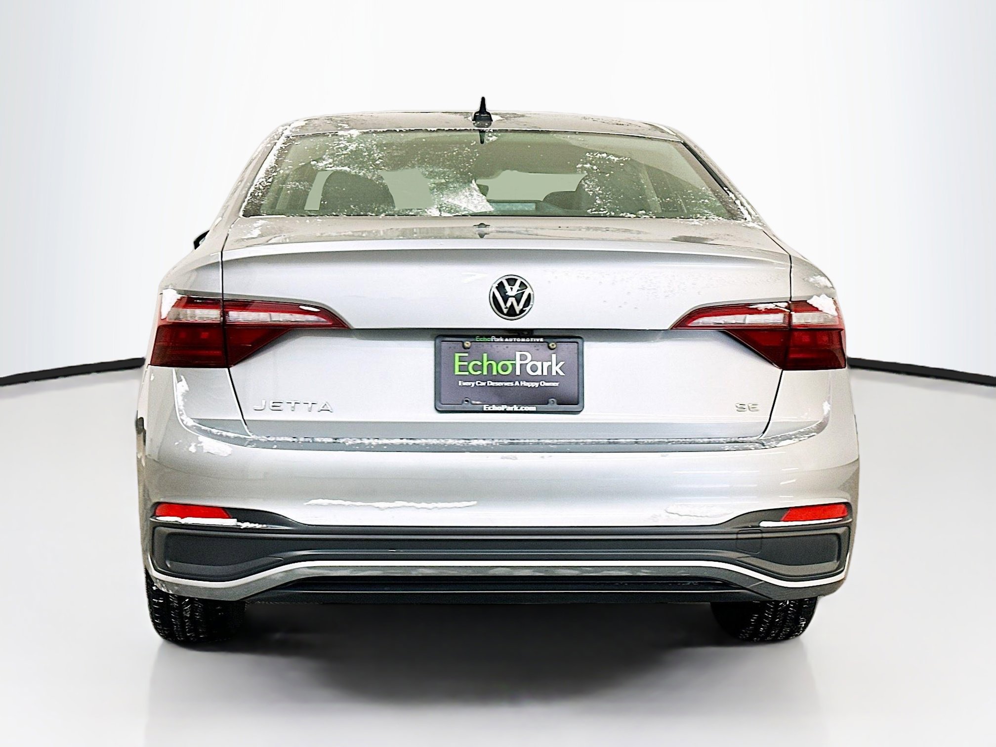 Used 2024 Volkswagen Jetta SE image 7