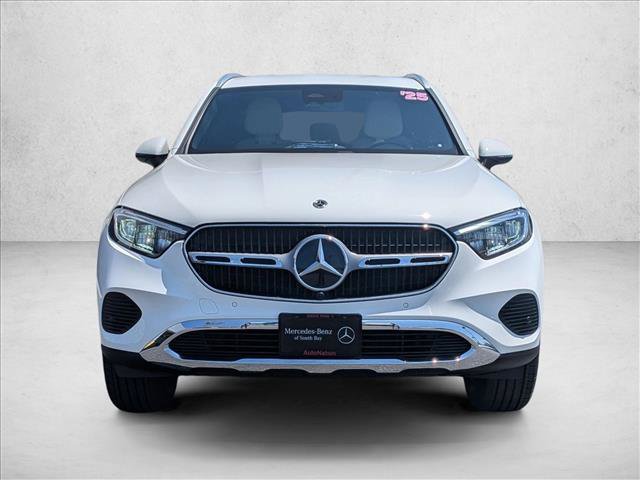 Certified 2025 Mercedes-Benz GLC 350e 4MATIC image 3