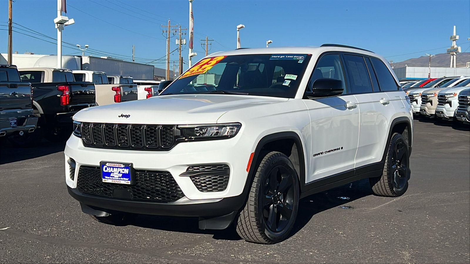 Used 2023 Jeep Grand Cherokee Altitude