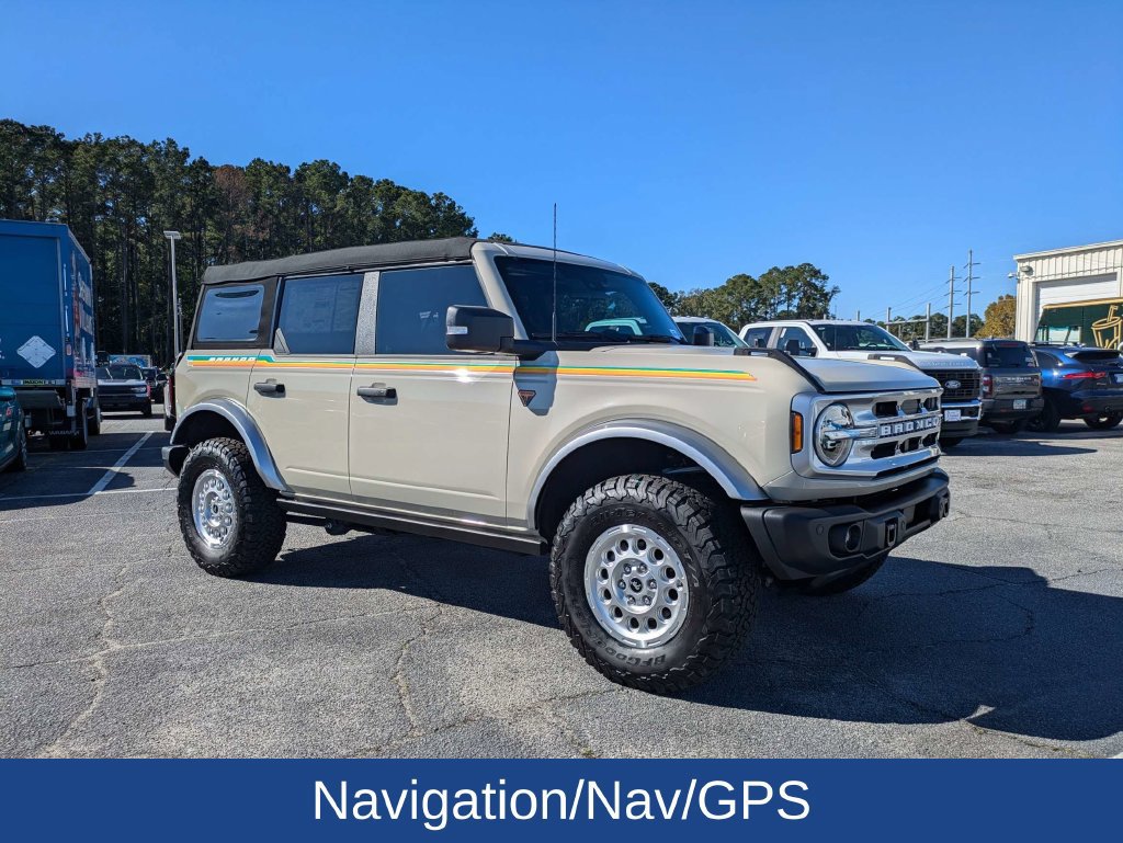 Certified 2025 Ford Bronco Badlands AWD/4WD image 2