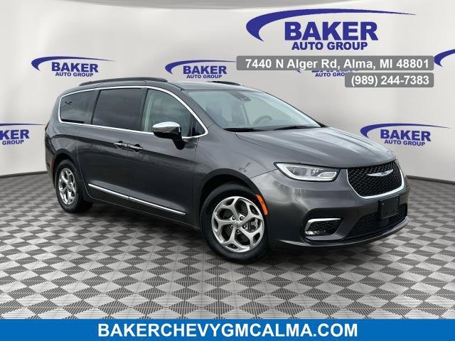 Used 2023 Chrysler Pacifica Limited