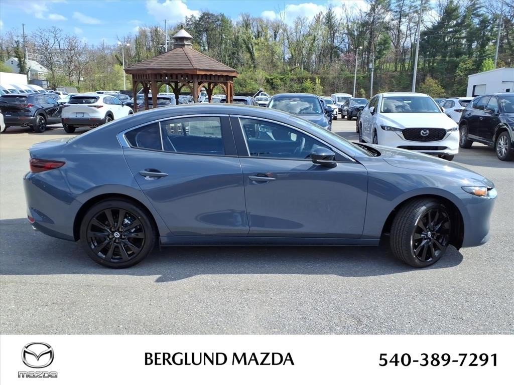 New 2026 MAZDA MAZDA3 Carbon image 4