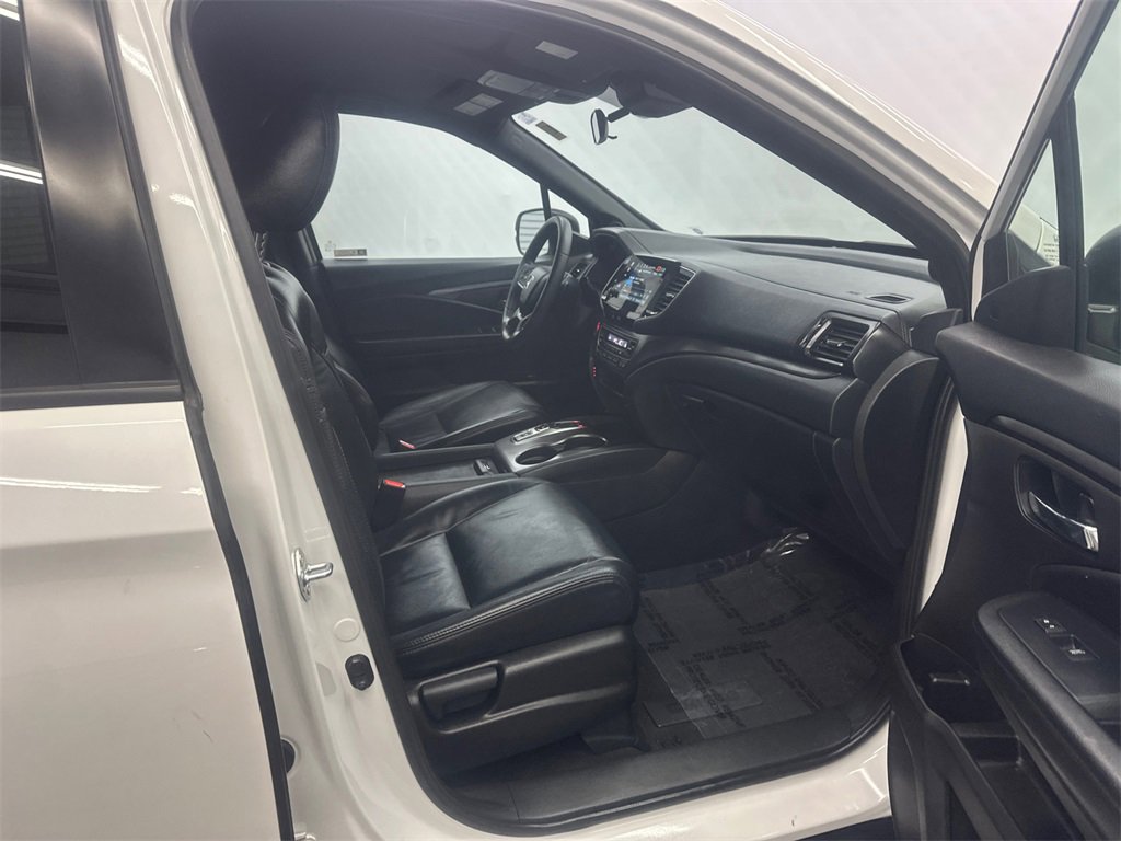 Used 2022 Honda Pilot Sport image 14