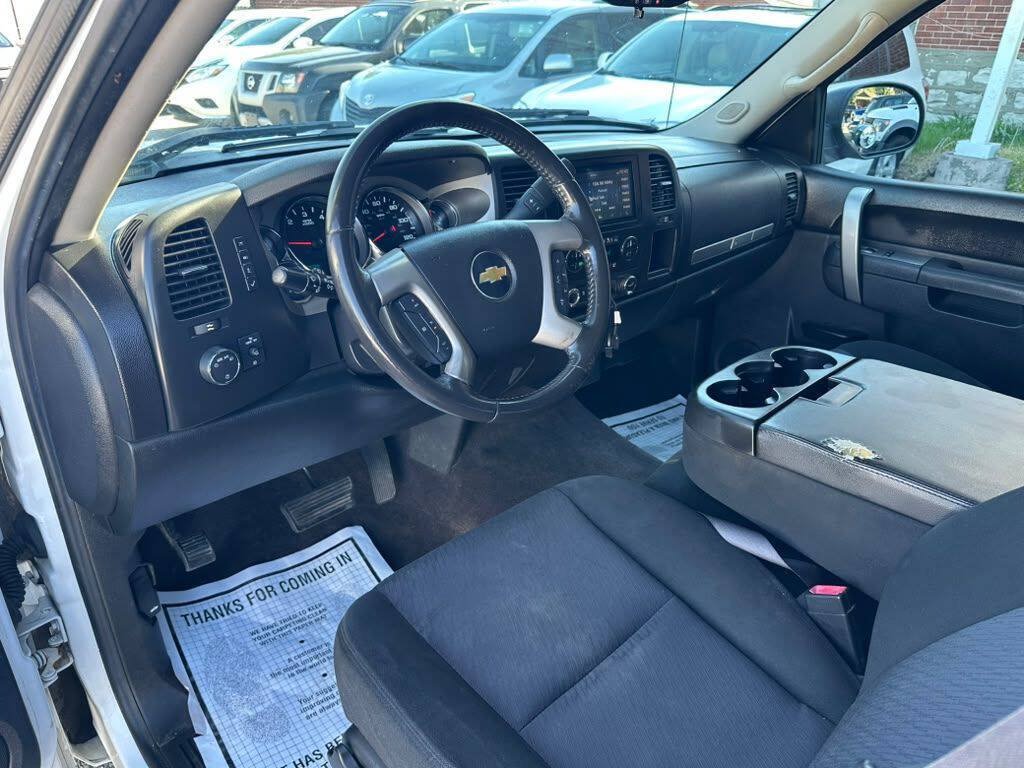 Used 2011 Chevrolet Silverado 1500 LT w/ All-Star Edition RWD image 11