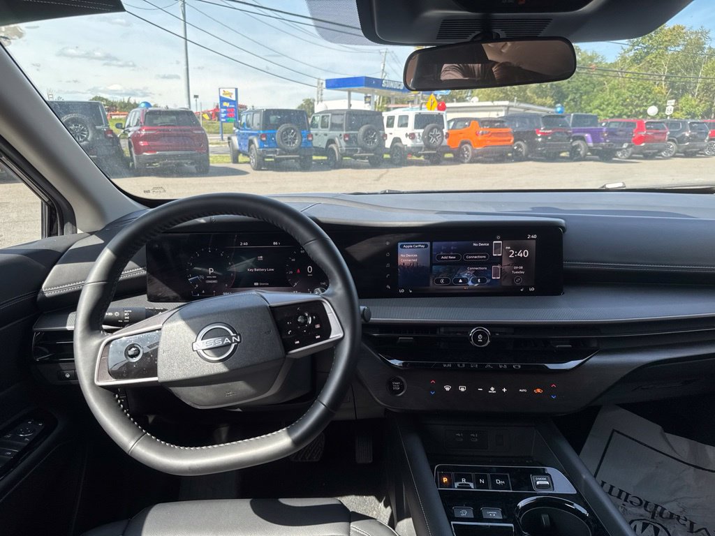 Used 2025 Nissan Murano SV w/ Cargo Package AWD/4WD image 19