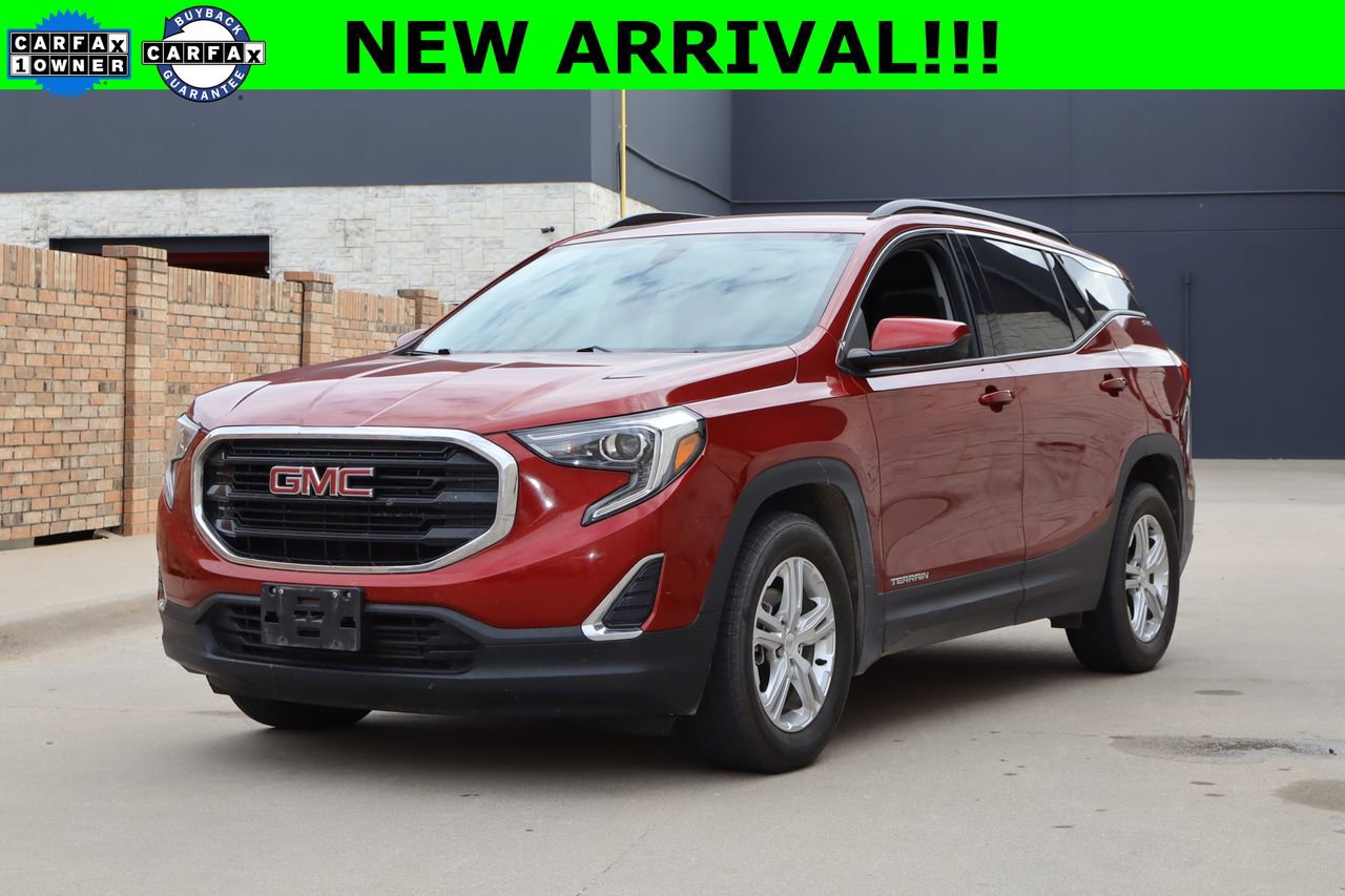 Used 2018 GMC Terrain SLE w/ Driver Convenience Package FWD image 2