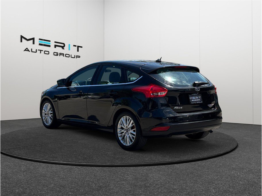 Used 2015 Ford Focus Titanium FWD image 7