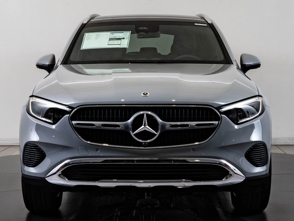 New 2026 Mercedes-Benz GLC 300 4MATIC image 2
