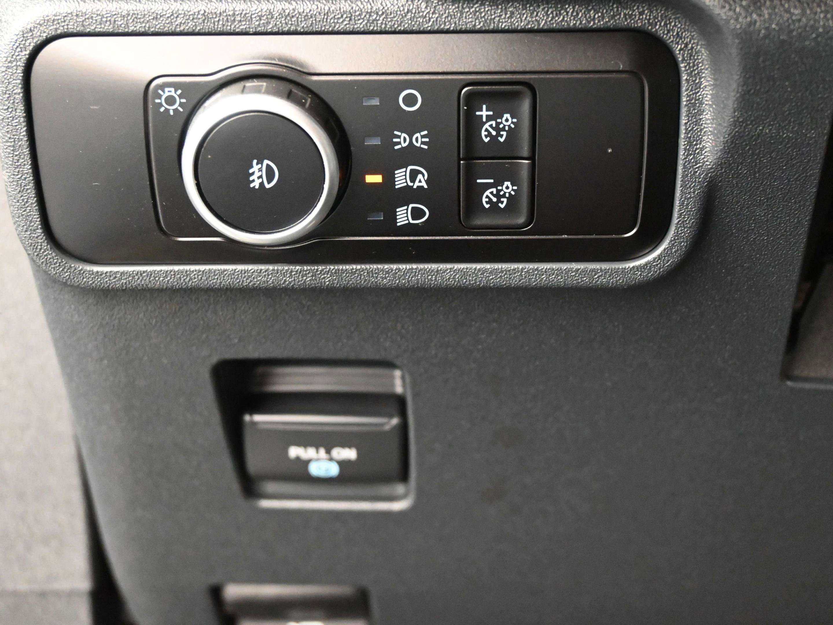 Used 2025 Ford Bronco Outer Banks AWD/4WD image 46