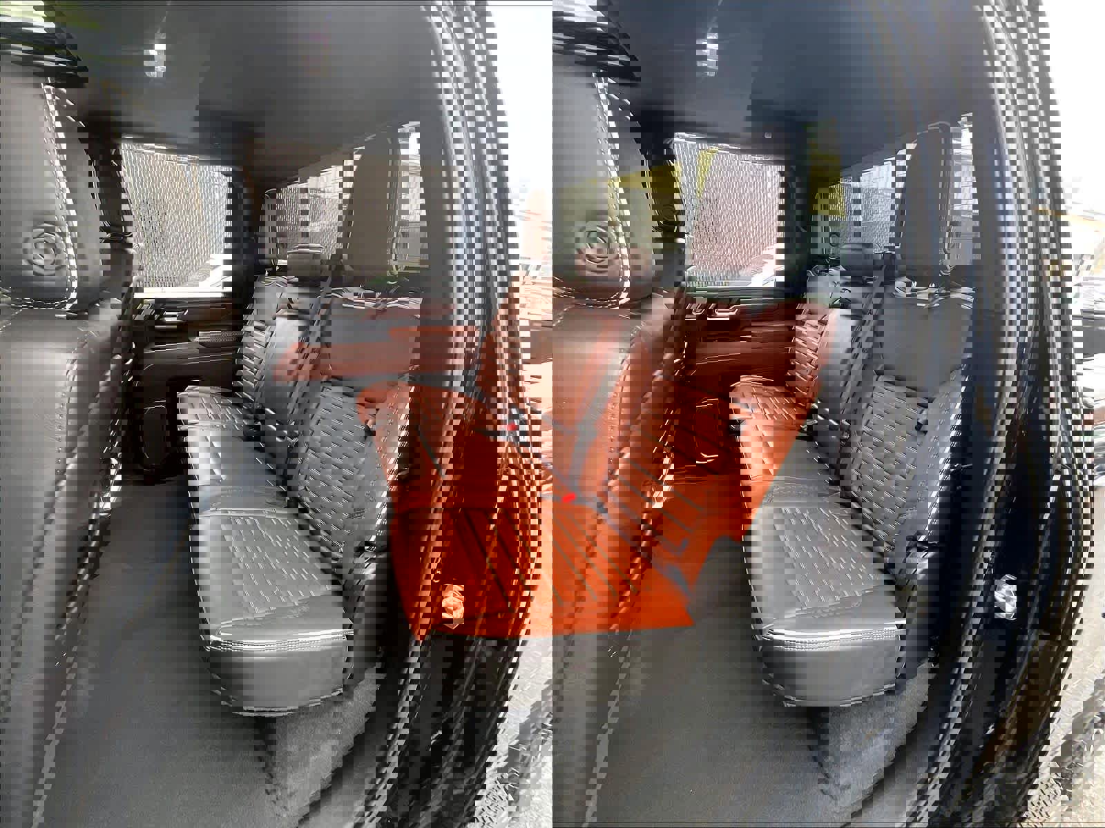 Used 2024 GMC Sierra 2500 Denali Ultimate image 15