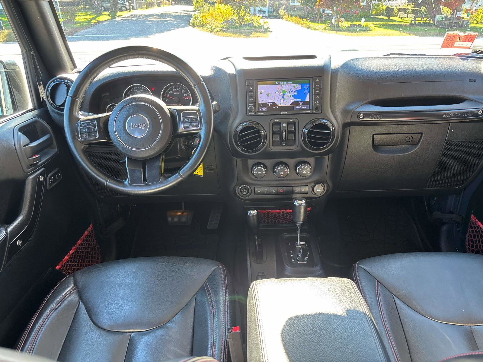 Used 2018 Jeep Wrangler Unlimited Rubicon AWD/4WD image 8