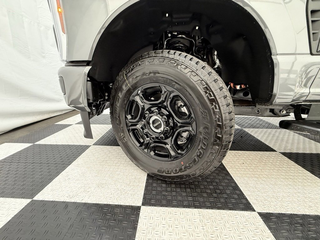 New 2026 Ford F350 XL image 9
