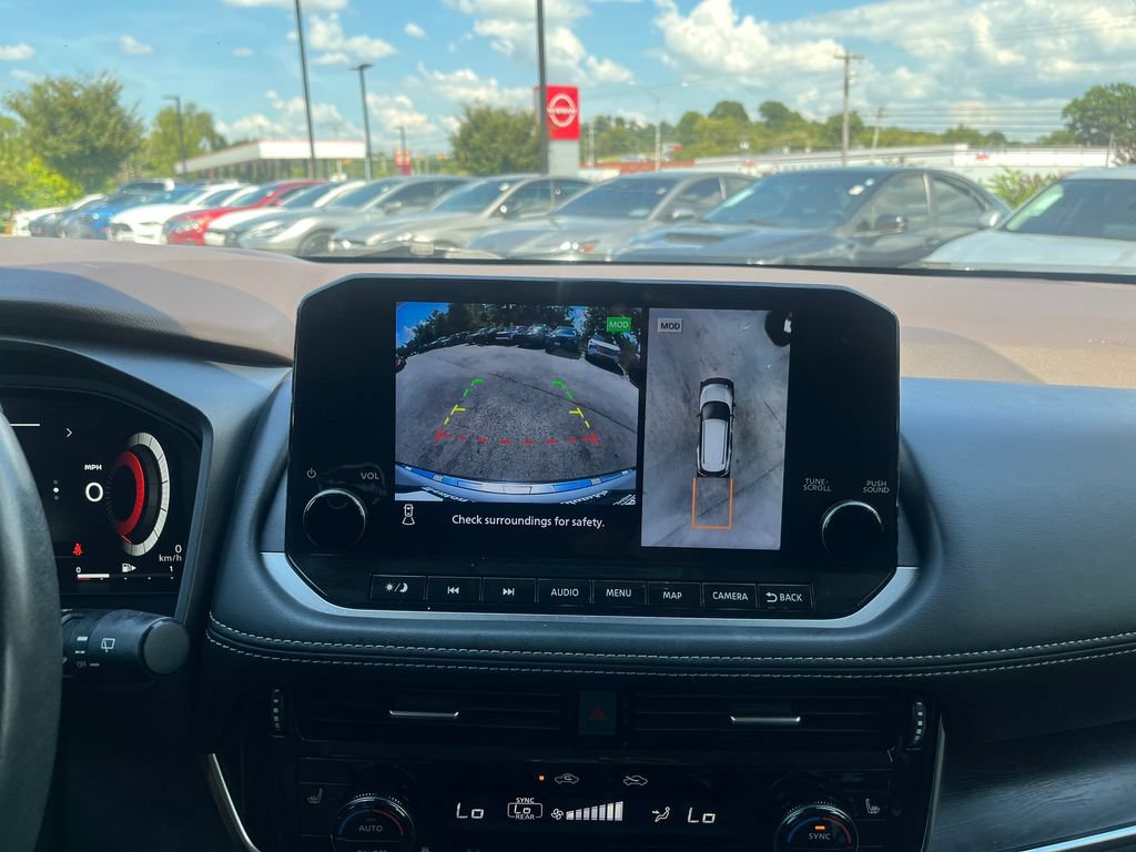 Used 2023 Nissan Rogue Platinum w/ Platinum Premium Package FWD image 19