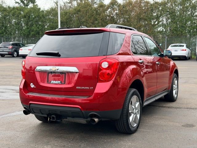Used 2015 Chevrolet Equinox LT w/ Chrome Appearance Package image 3