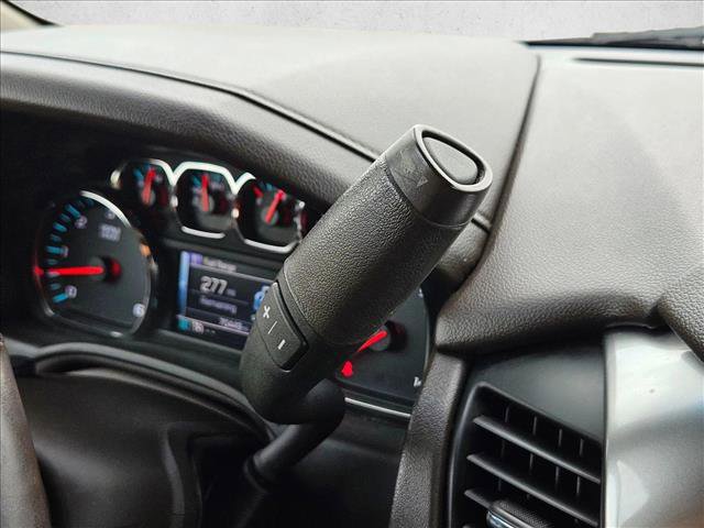 Used 2017 Chevrolet Suburban Premier RWD image 14