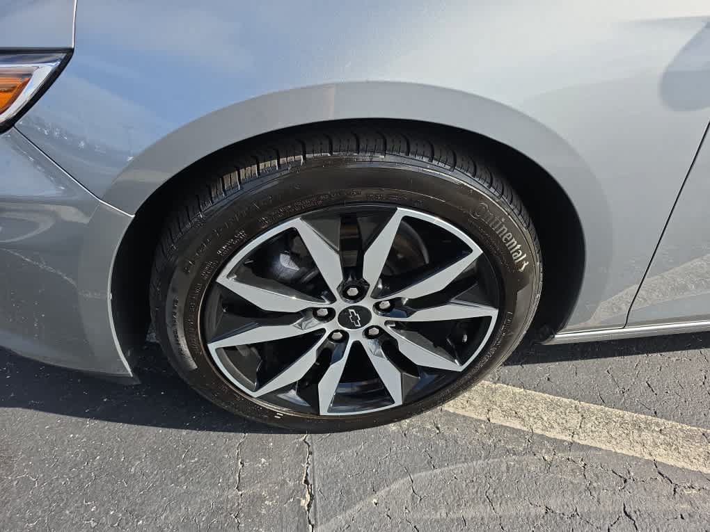 Used 2024 Chevrolet Malibu RS FWD image 10