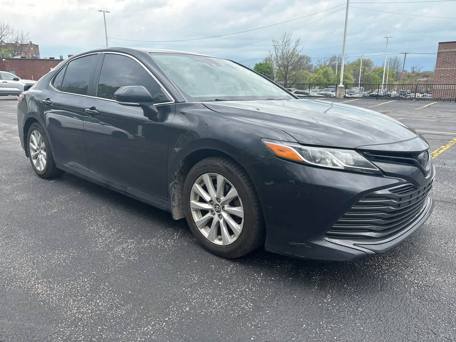 Used 2019 Toyota Camry LE w/ Convenience Package image 9