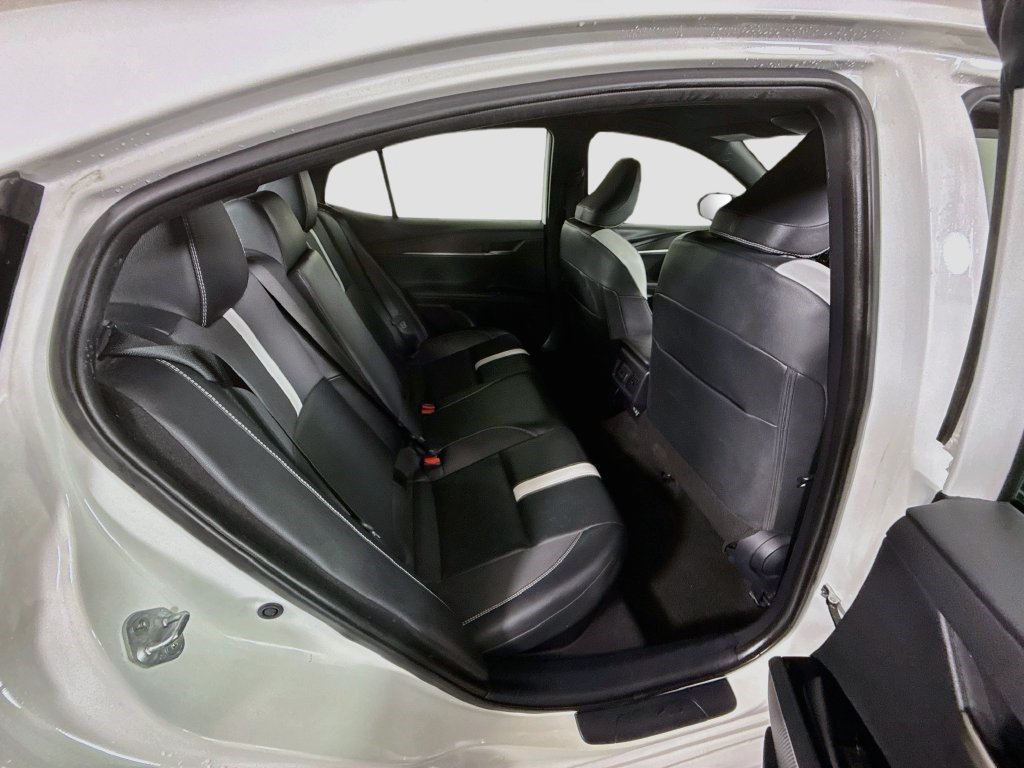 Used 2025 Toyota Camry SE FWD image 26