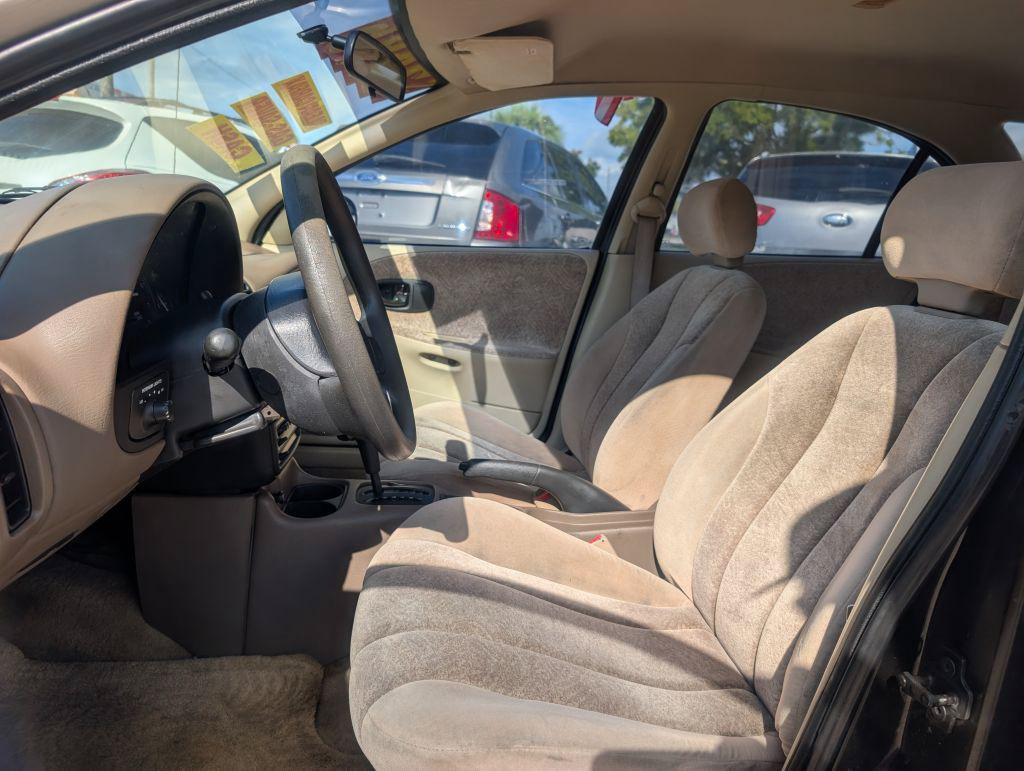 Used 1997 Saturn S-Series SW2 FWD image 9
