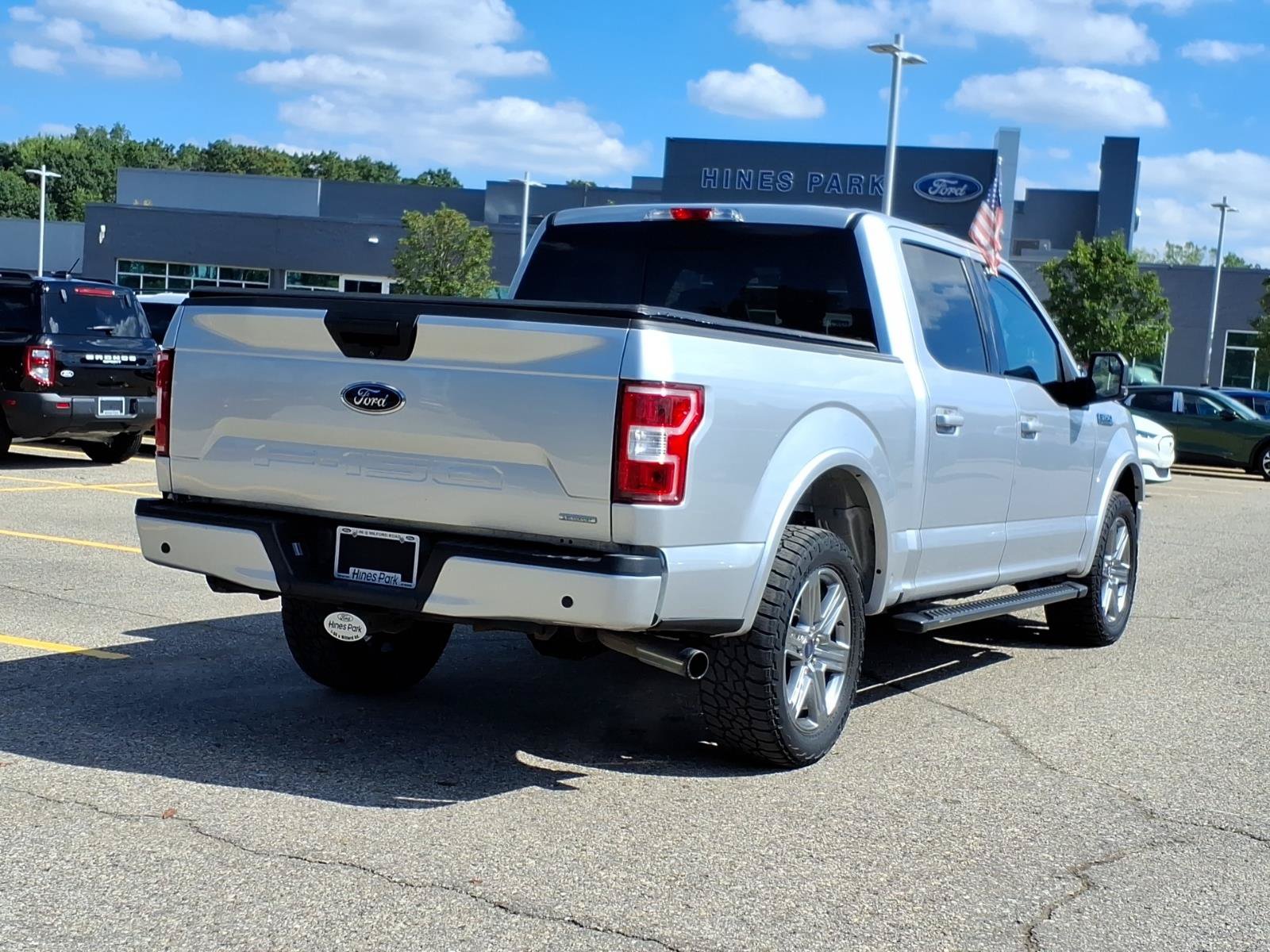Used 2019 Ford F150 XLT w/ Equipment Group 302A Luxury AWD/4WD image 7