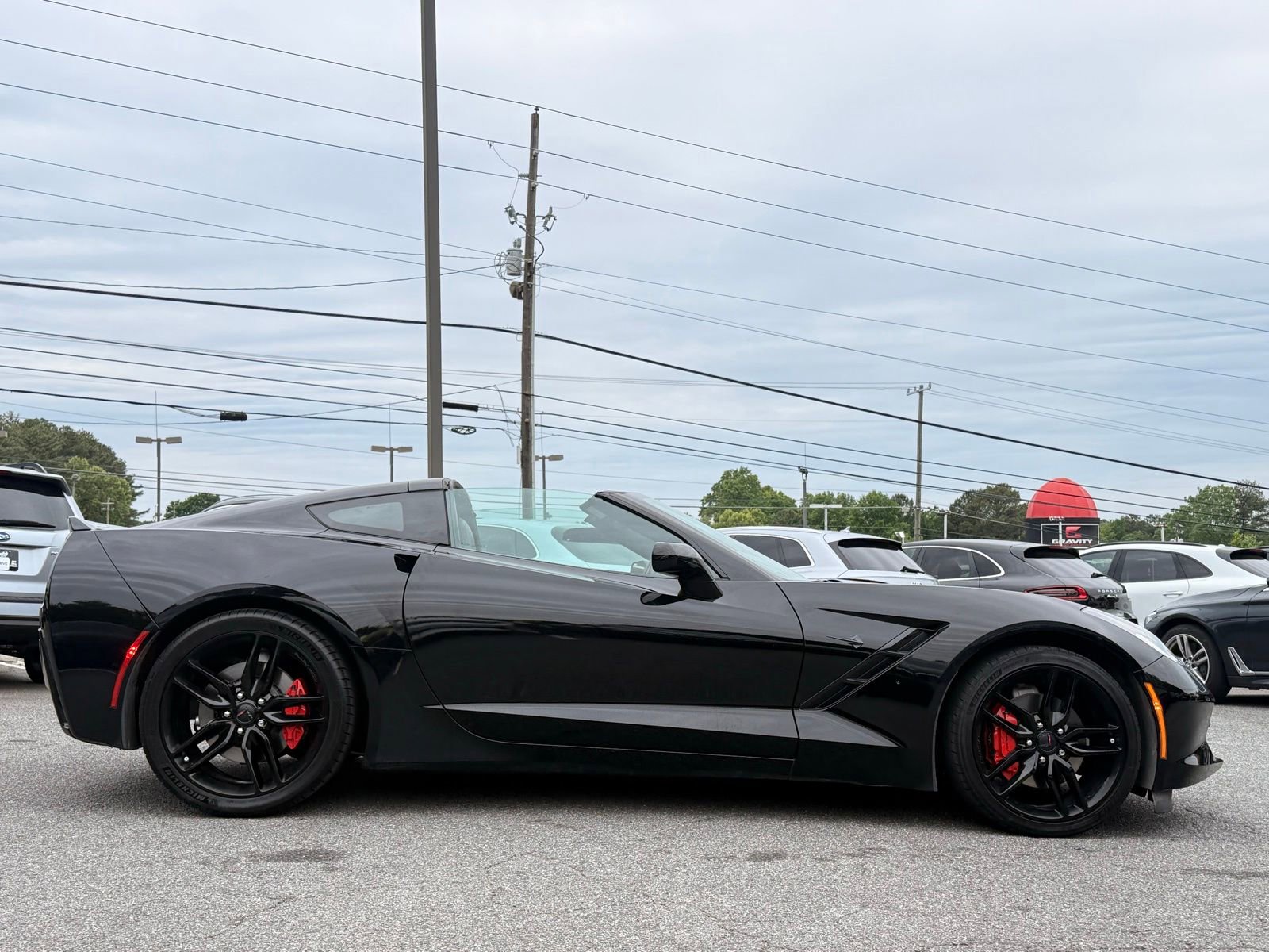 Used 2018 Chevrolet Corvette Stingray Coupe w/ 1LT RWD image 6